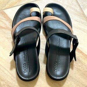NWB Ecco sandals 39 NIB
